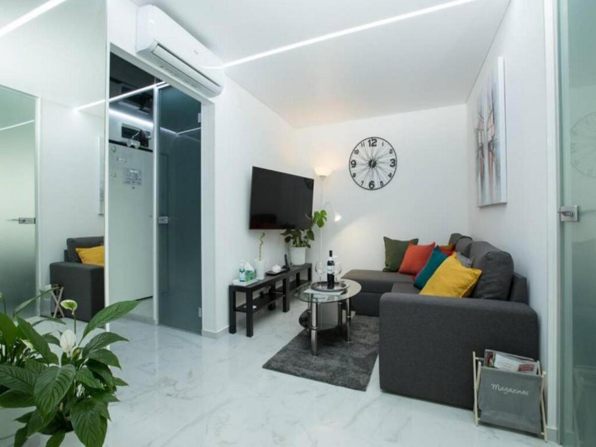 Appartement Modern & Luxury Apt Zagreb Airport W/ Free Wifi à Velika Gorica Extérieur photo